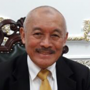 Dr. Bambang Supriyanto